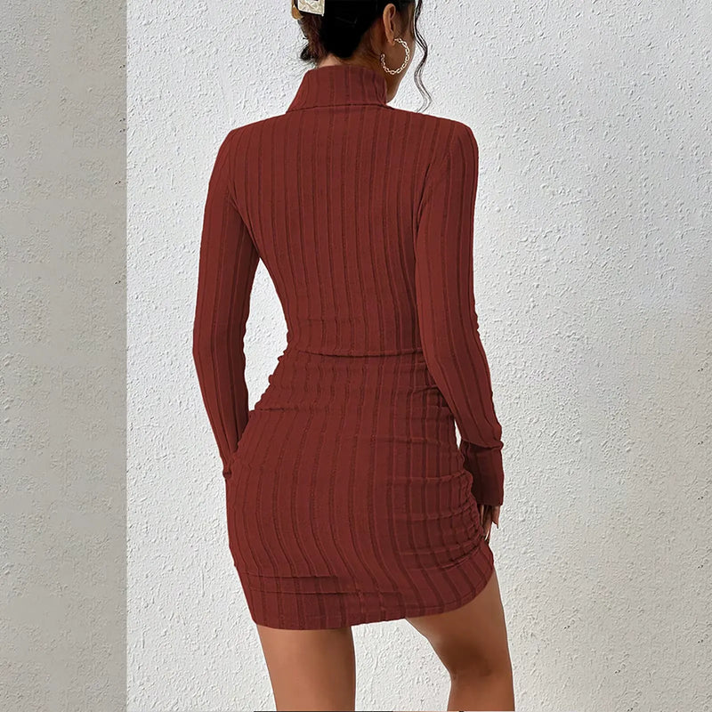 Vestido Curto de Inverno Hestia